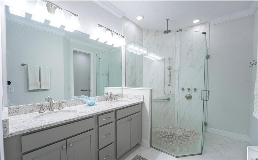 En Venta: $529,000 (2 camas, 2 baños, 1848 Pies cuadrados)