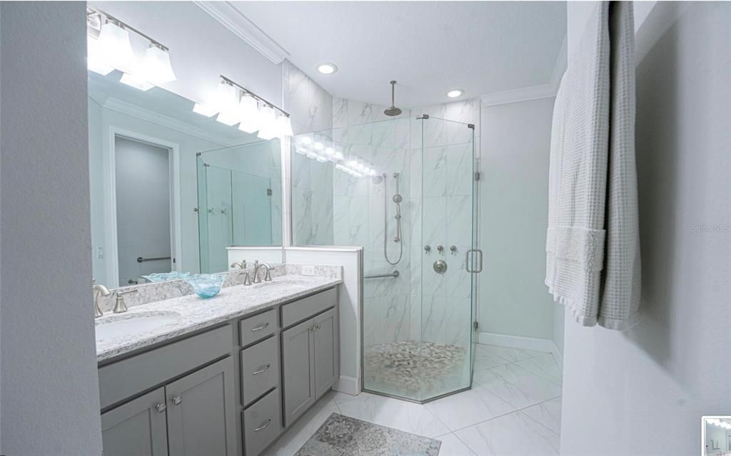 En Venta: $529,000 (2 camas, 2 baños, 1848 Pies cuadrados)