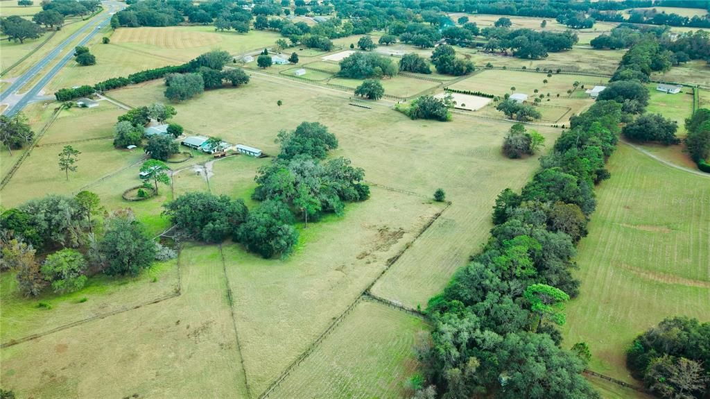 En Venta: $1,500,000 (14.33 acres)