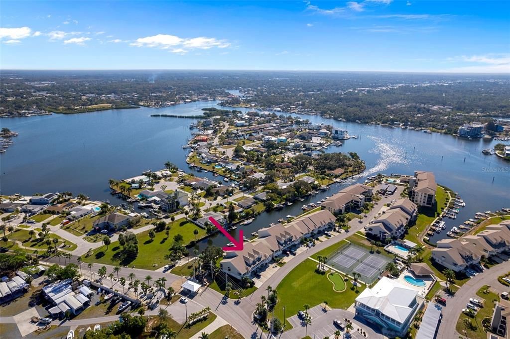 For Sale: $315,000 (2 beds, 2 baths, 1439 Square Feet)