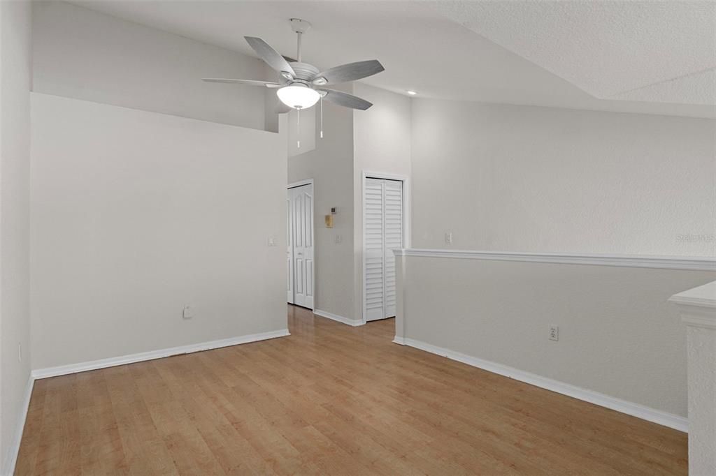 For Sale: $315,000 (2 beds, 2 baths, 1439 Square Feet)