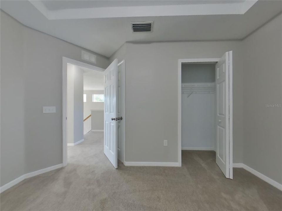 For Rent: $3,379 (4 beds, 3 baths, 2572 Square Feet)