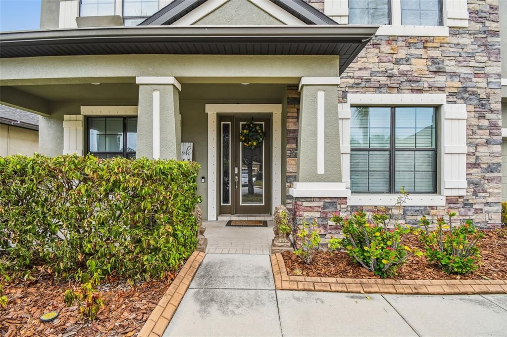 For Sale: $865,000 (5 beds, 4 baths, 5165 Square Feet)