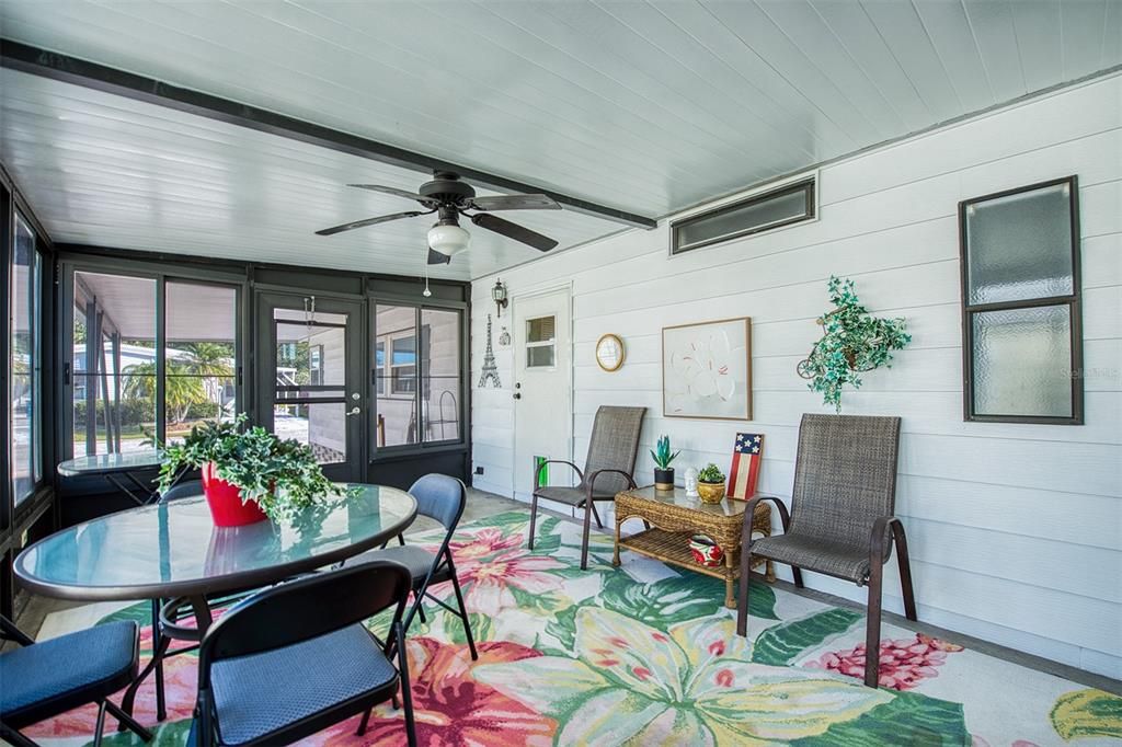 待售: $234,900 (2 贝兹, 2 浴室, 1402 平方英尺)