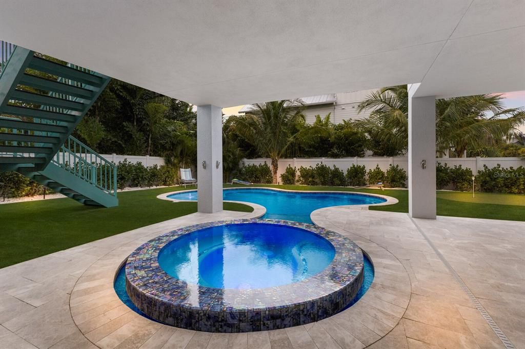 На продажу: $5,495,000 (4 спален, 4 ванн, 3287 Квадратных фут)