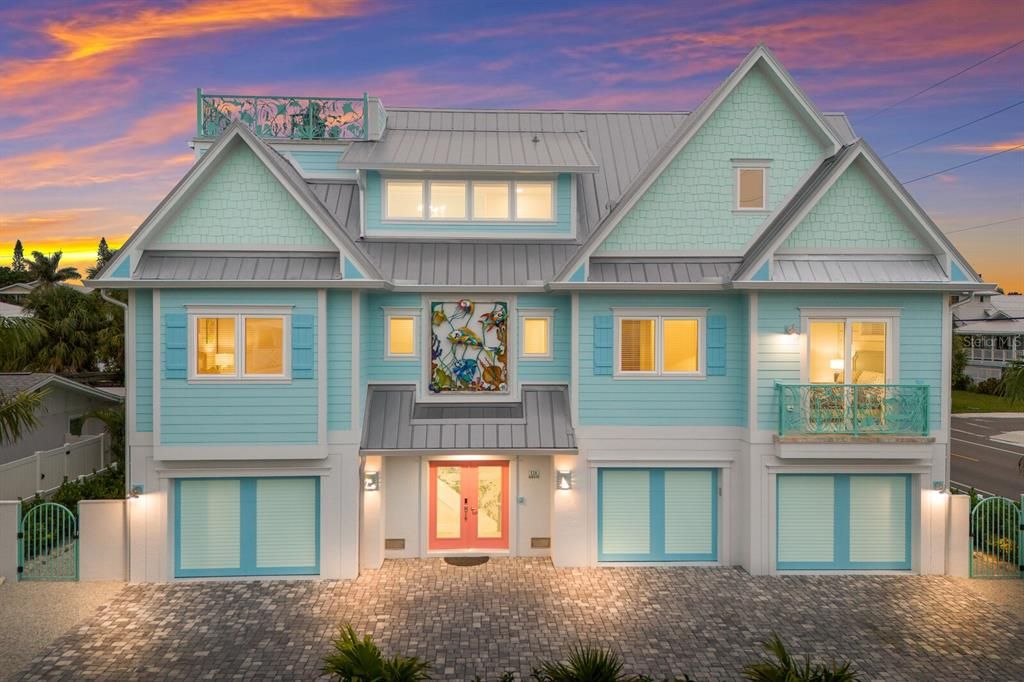 На продажу: $5,495,000 (4 спален, 4 ванн, 3287 Квадратных фут)