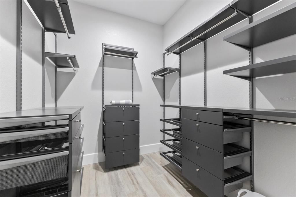 На продажу: $5,495,000 (4 спален, 4 ванн, 3287 Квадратных фут)