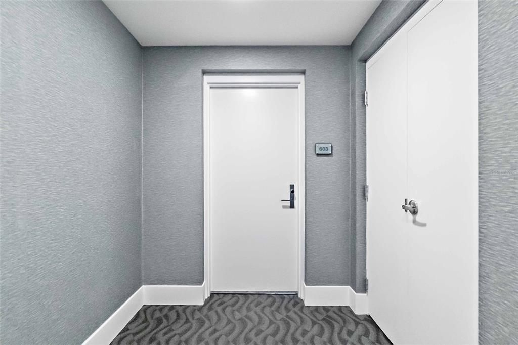 待售: $4,950,000 (3 贝兹, 3 浴室, 2303 平方英尺)