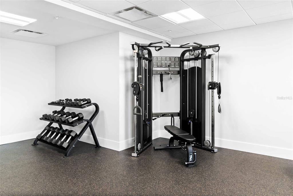 待售: $4,950,000 (3 贝兹, 3 浴室, 2303 平方英尺)