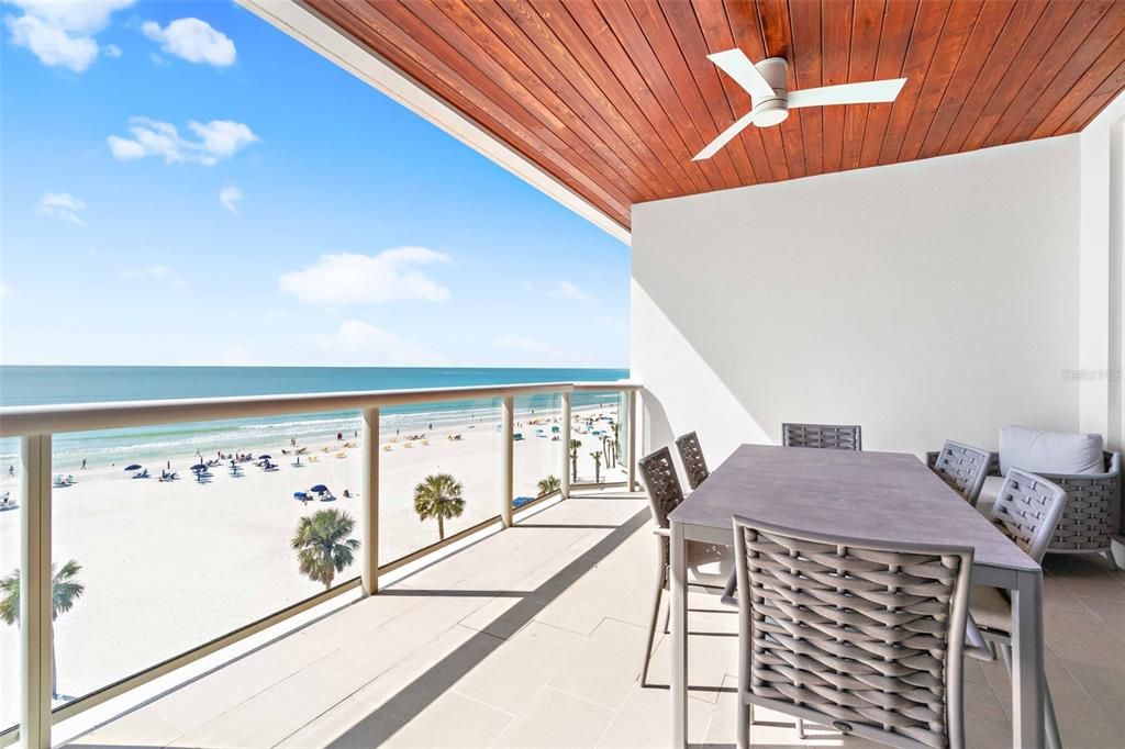 待售: $4,950,000 (3 贝兹, 3 浴室, 2303 平方英尺)