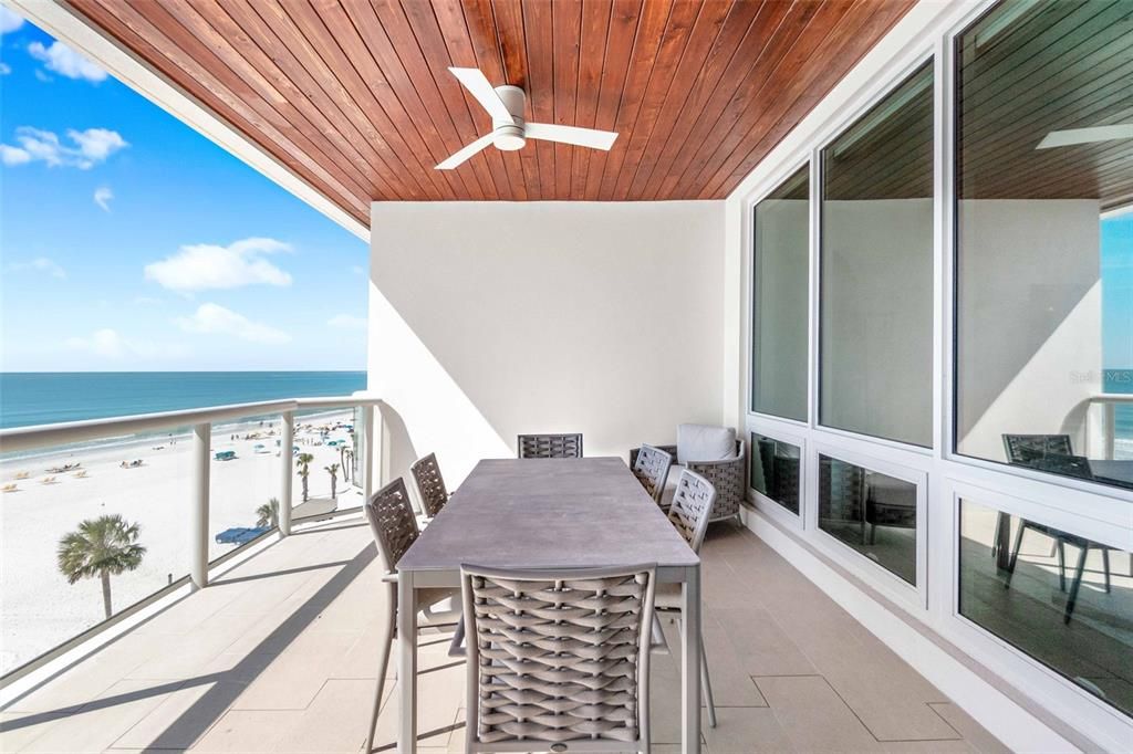 待售: $4,950,000 (3 贝兹, 3 浴室, 2303 平方英尺)