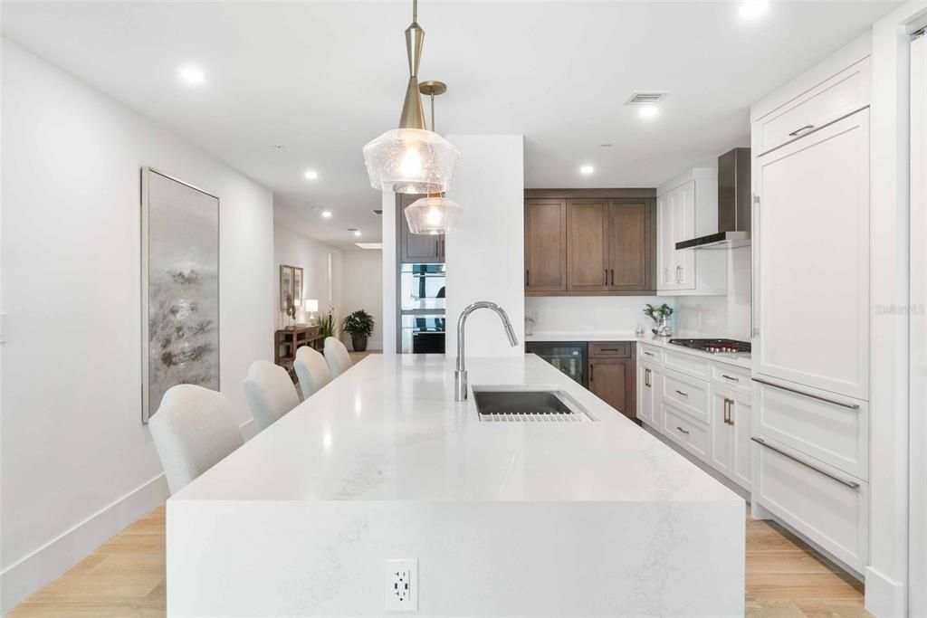 待售: $4,950,000 (3 贝兹, 3 浴室, 2303 平方英尺)