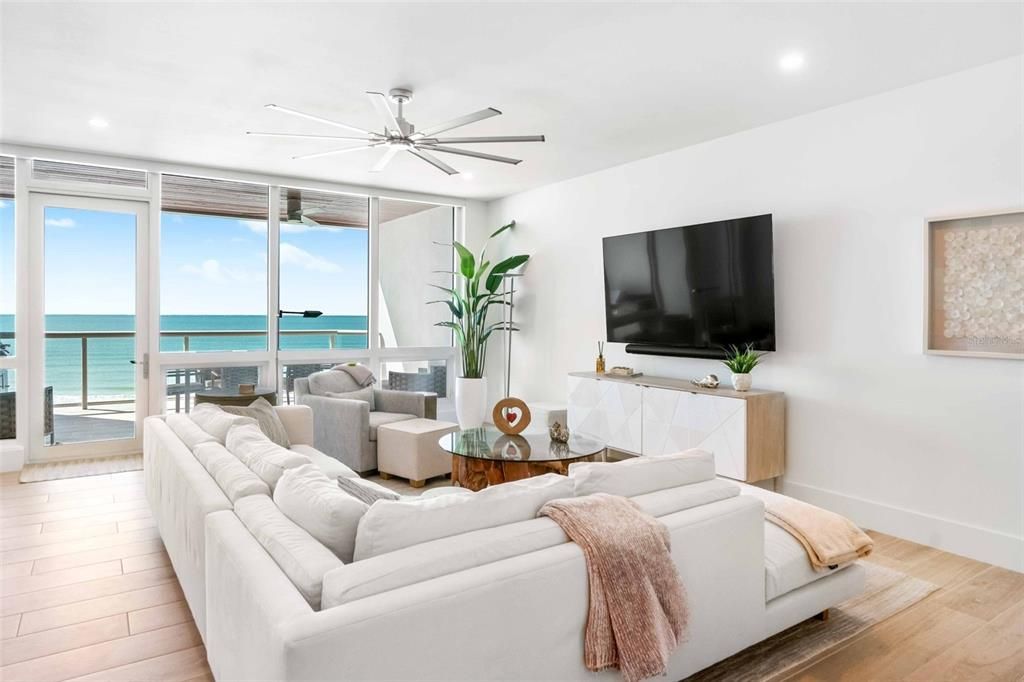 待售: $4,950,000 (3 贝兹, 3 浴室, 2303 平方英尺)