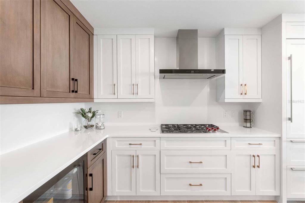 待售: $4,950,000 (3 贝兹, 3 浴室, 2303 平方英尺)