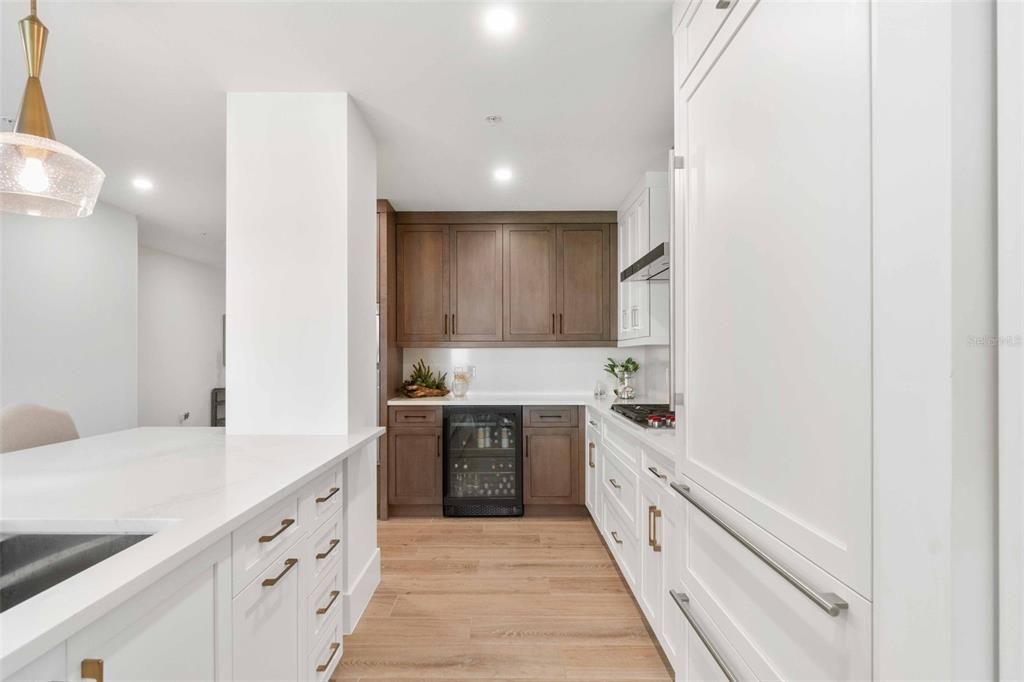 待售: $4,950,000 (3 贝兹, 3 浴室, 2303 平方英尺)