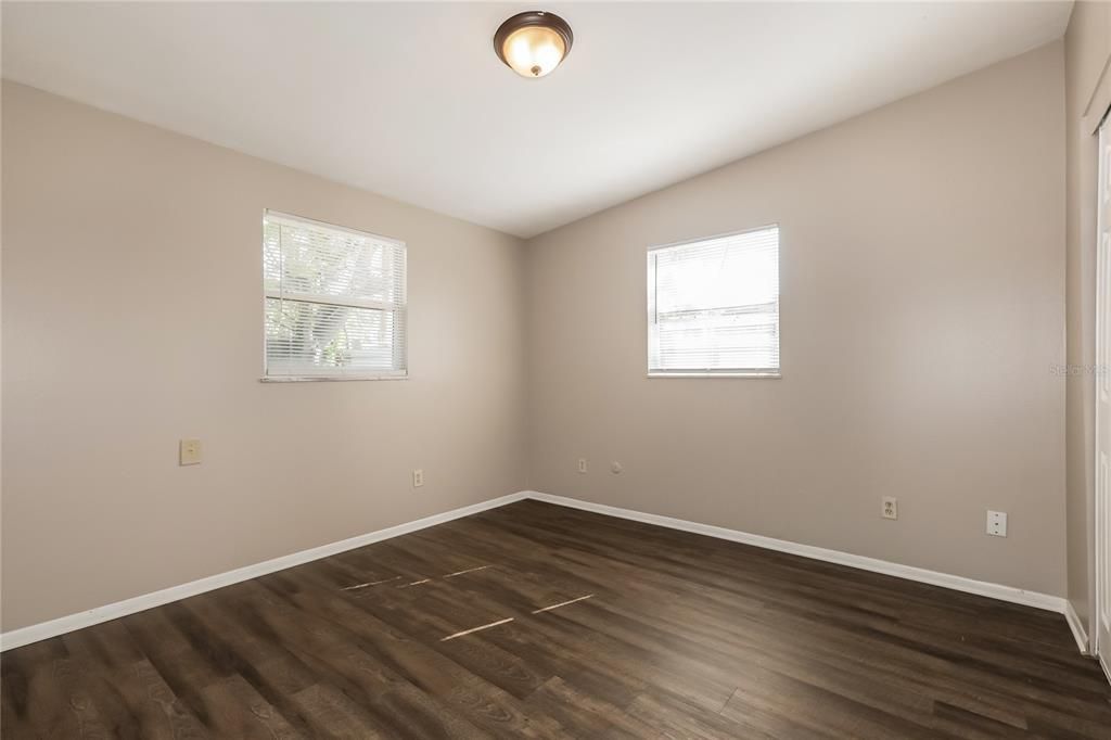 待售: $289,000 (3 贝兹, 2 浴室, 1264 平方英尺)