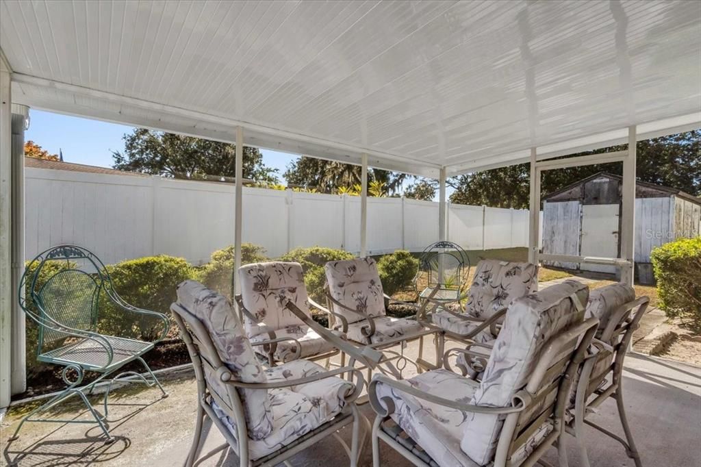 待售: $330,000 (3 贝兹, 2 浴室, 1385 平方英尺)