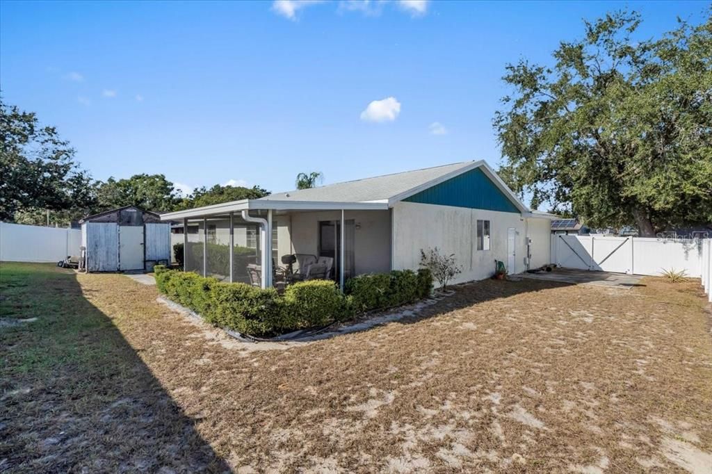 待售: $330,000 (3 贝兹, 2 浴室, 1385 平方英尺)