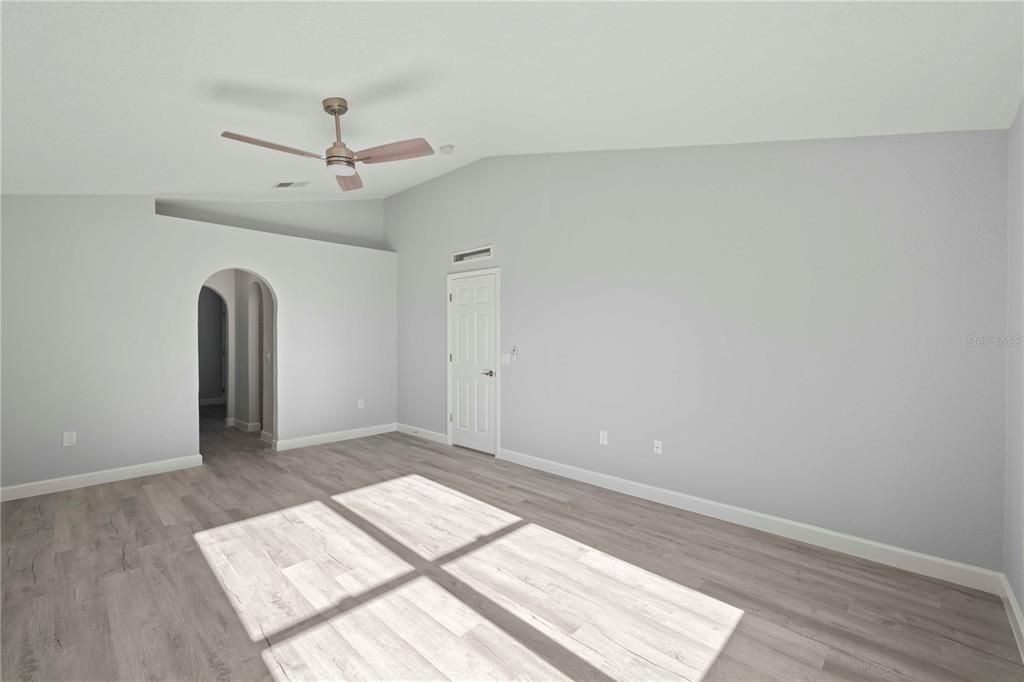 For Sale: $448,000 (3 beds, 2 baths, 2008 Square Feet)