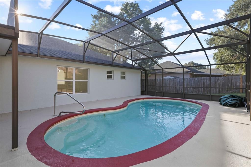 For Sale: $448,000 (3 beds, 2 baths, 2008 Square Feet)