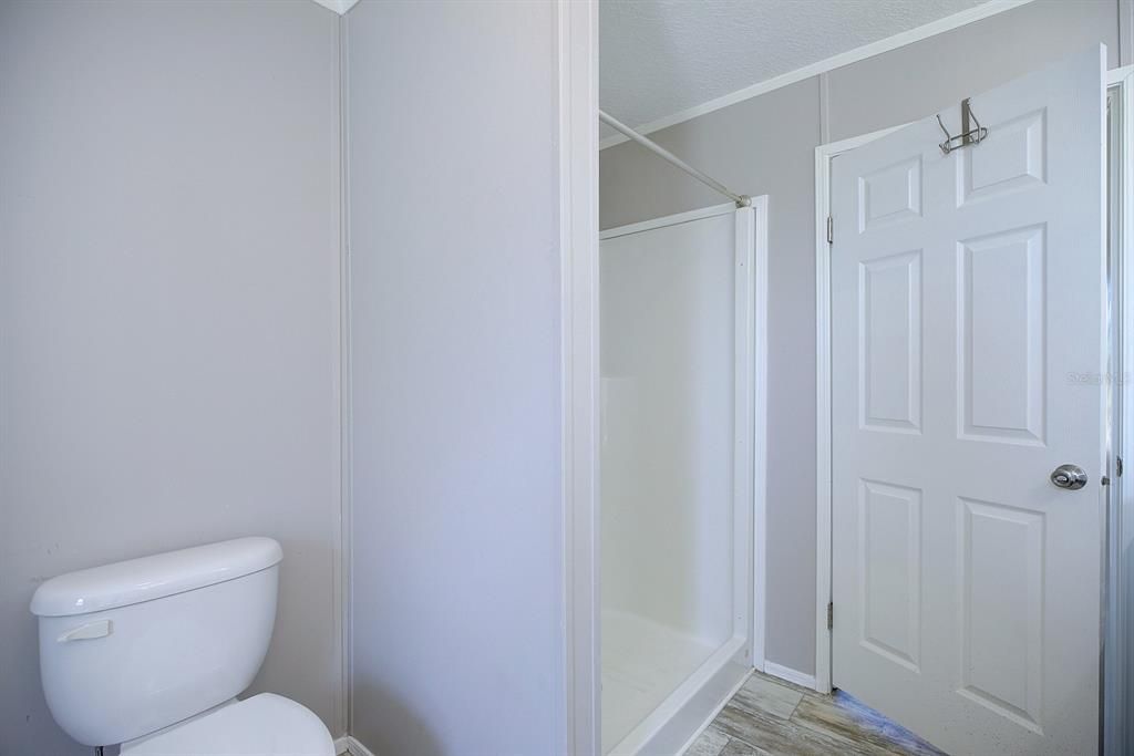 For Sale: $344,900 (2 beds, 2 baths, 1411 Square Feet)