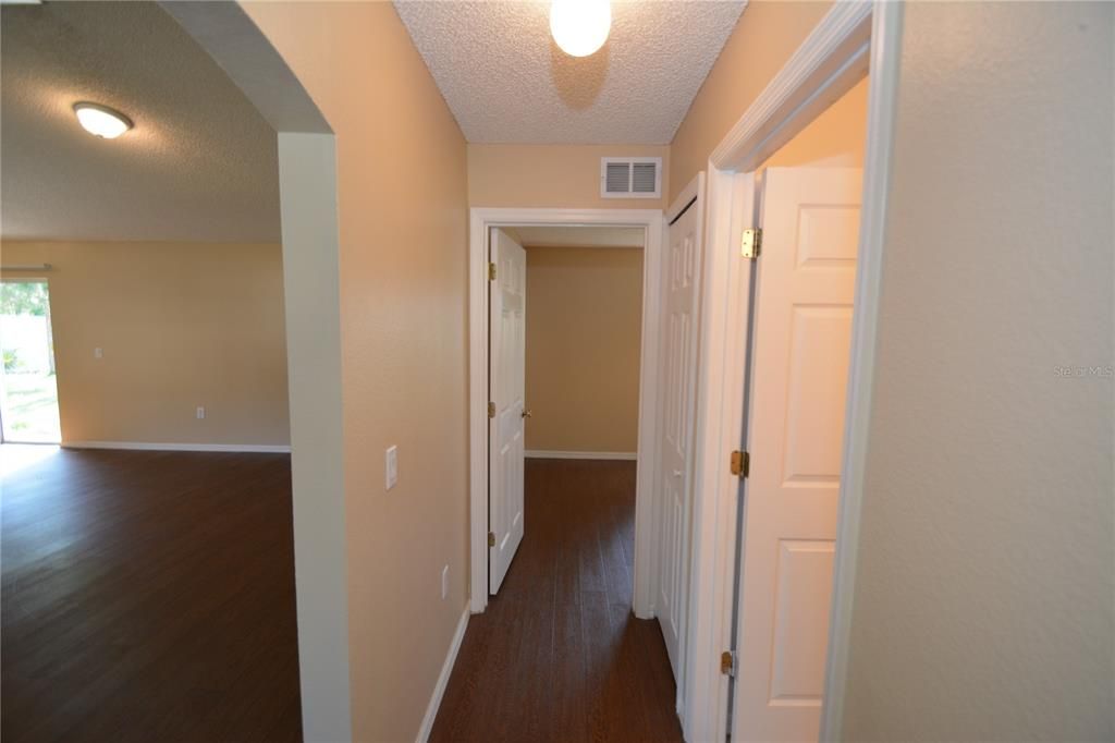 En Renta: $1,950 (3 camas, 2 baños, 1416 Pies cuadrados)