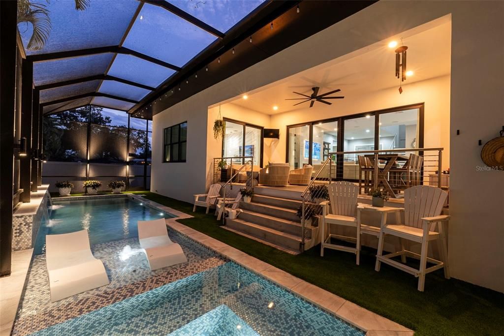 出租: $13,500 (5 贝兹, 4 浴室, 4149 平方英尺)