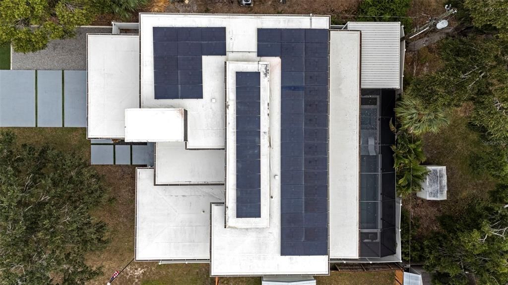 出租: $13,500 (5 贝兹, 4 浴室, 4149 平方英尺)