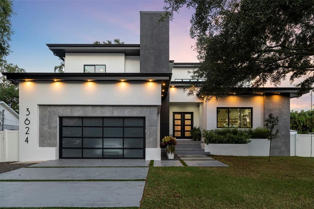 出租: $13,500 (5 贝兹, 4 浴室, 4149 平方英尺)