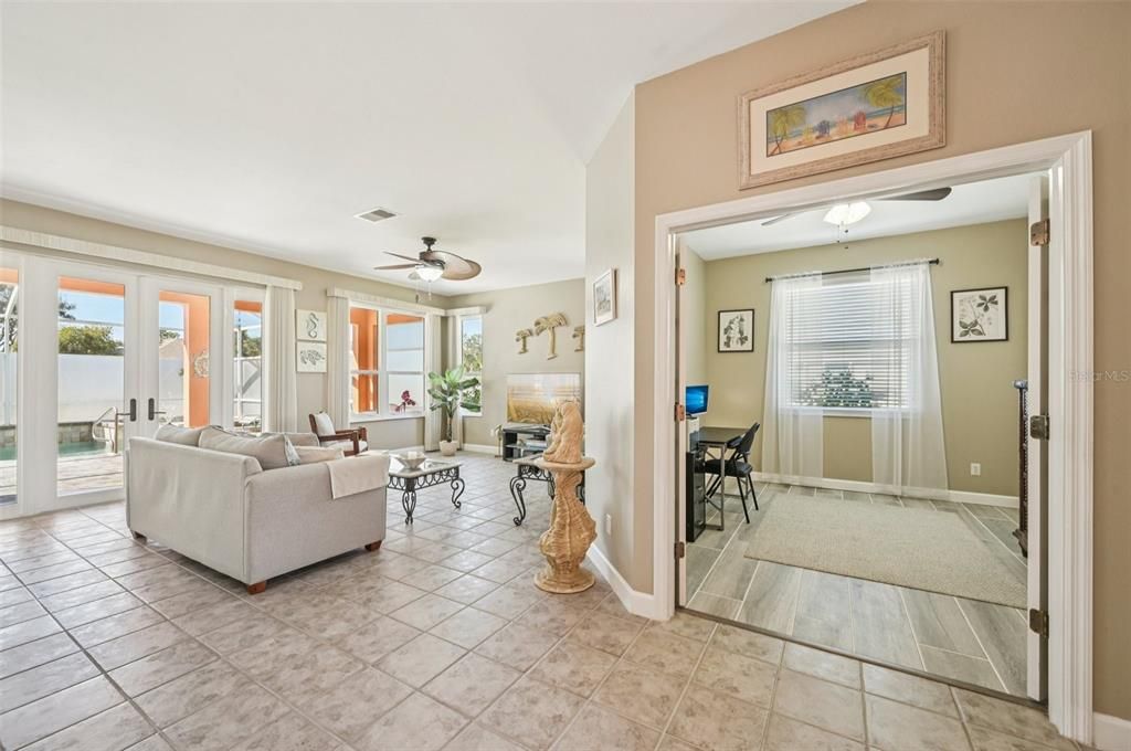 Active With Contract: $589,700 (3 beds, 2 baths, 1782 Square Feet)