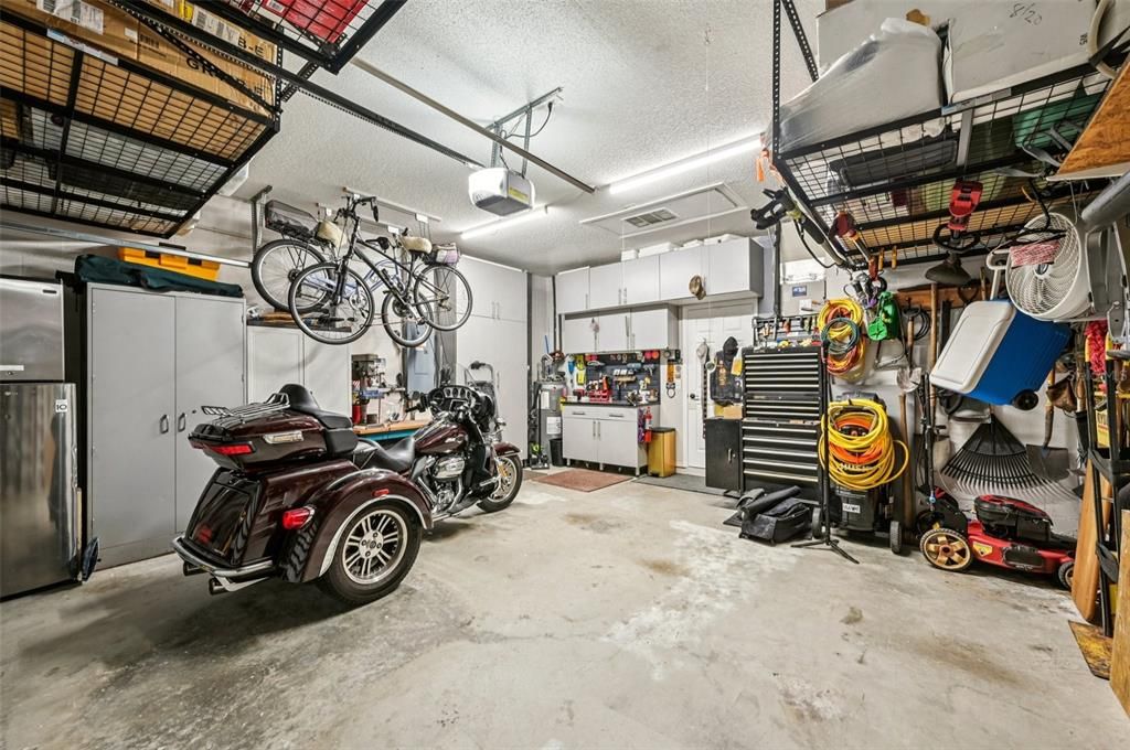 Active With Contract: $589,700 (3 beds, 2 baths, 1782 Square Feet)