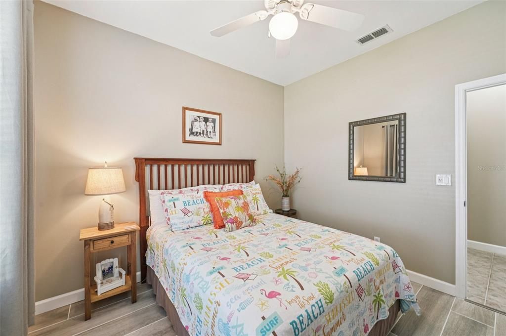 Active With Contract: $589,700 (3 beds, 2 baths, 1782 Square Feet)