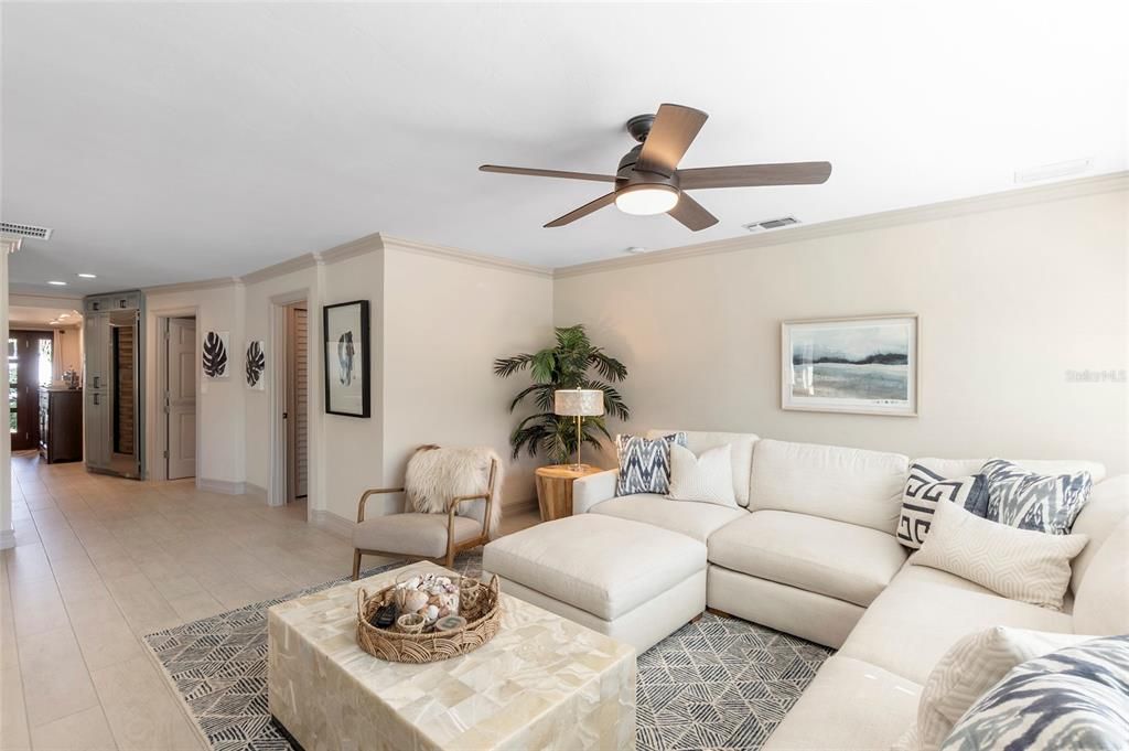 待售: $2,295,000 (3 贝兹, 3 浴室, 2676 平方英尺)