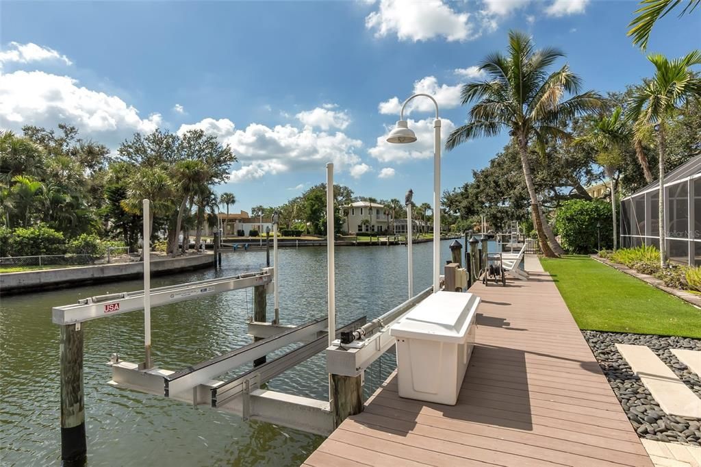 待售: $2,295,000 (3 贝兹, 3 浴室, 2676 平方英尺)