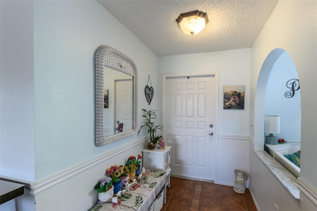 待售: $275,000 (3 贝兹, 2 浴室, 1242 平方英尺)