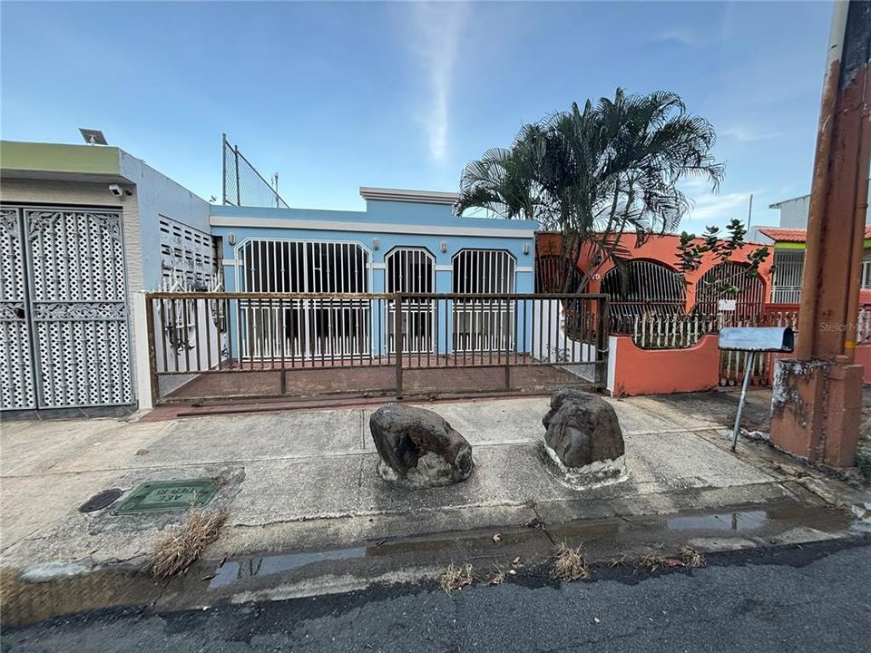 En Venta: $165,000 (3 camas, 1 baños, 842 Pies cuadrados)