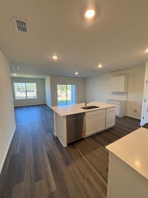 For Sale: $364,990 (4 beds, 2 baths, 1828 Square Feet)