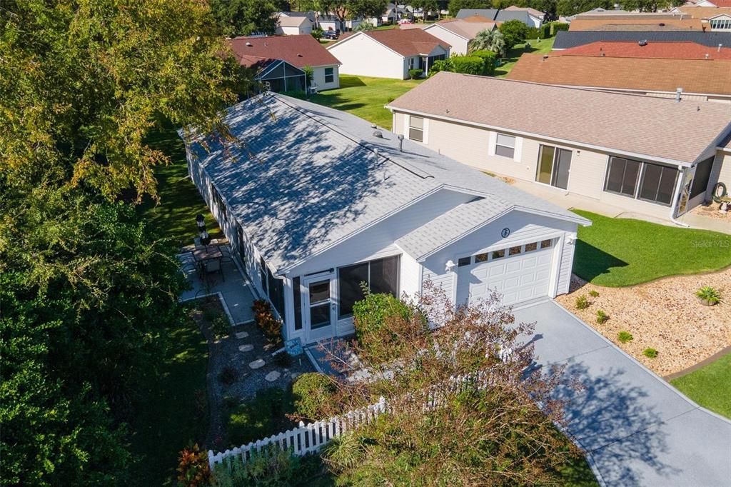 На продажу: $299,900 (2 спален, 2 ванн, 1188 Квадратных фут)