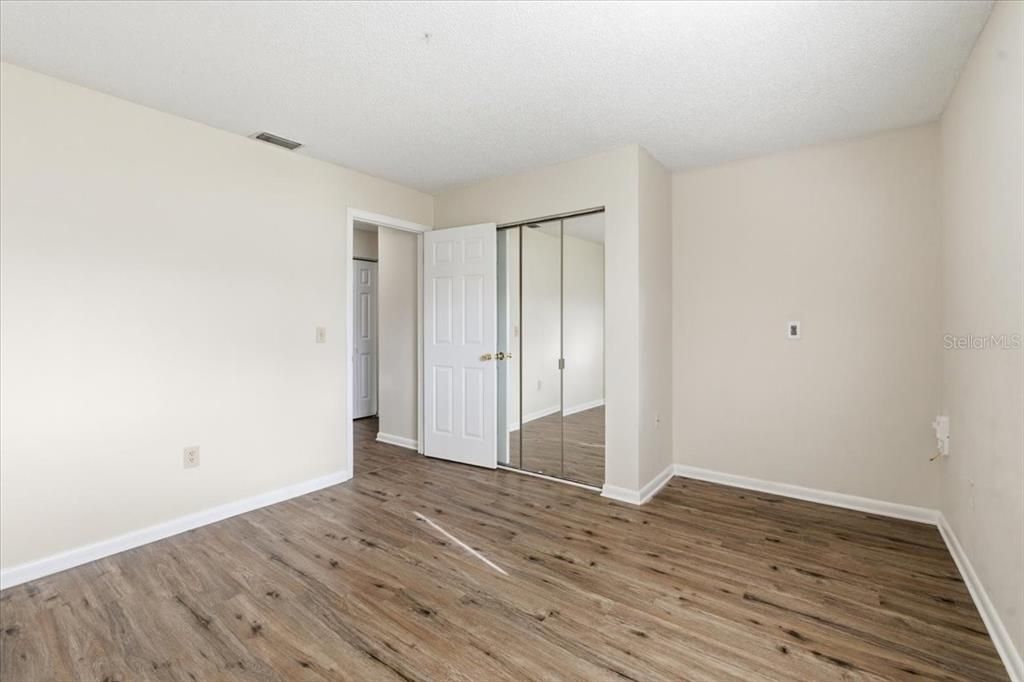 For Sale: $315,000 (3 beds, 2 baths, 1526 Square Feet)