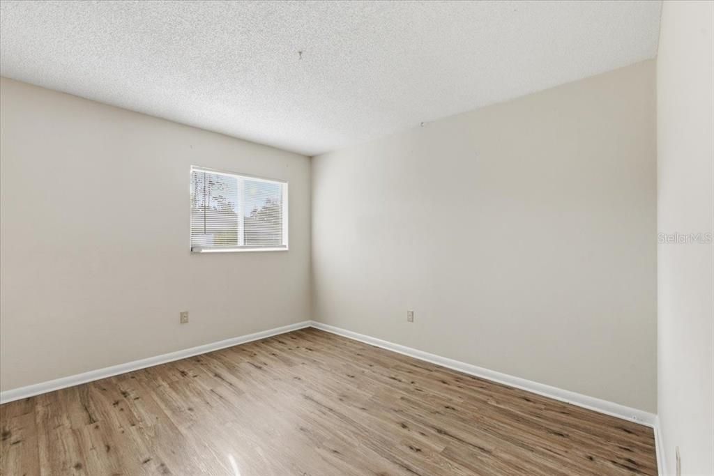 For Sale: $315,000 (3 beds, 2 baths, 1526 Square Feet)