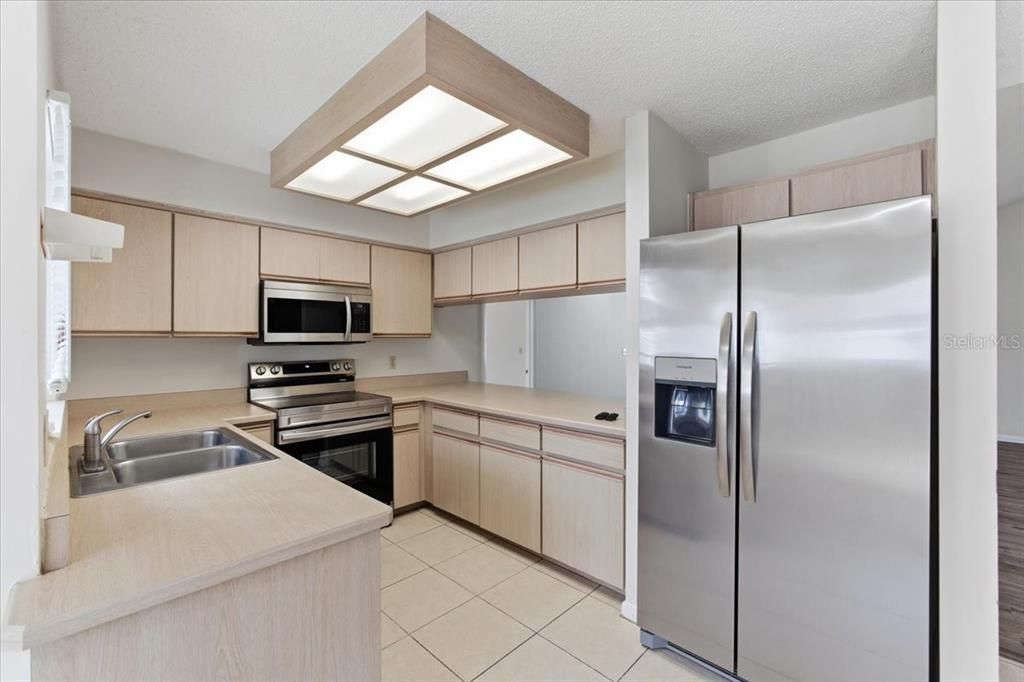 For Sale: $315,000 (3 beds, 2 baths, 1526 Square Feet)