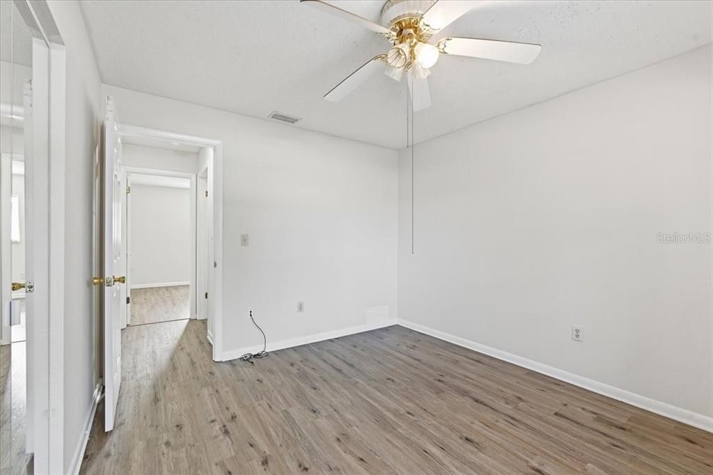 For Sale: $315,000 (3 beds, 2 baths, 1526 Square Feet)