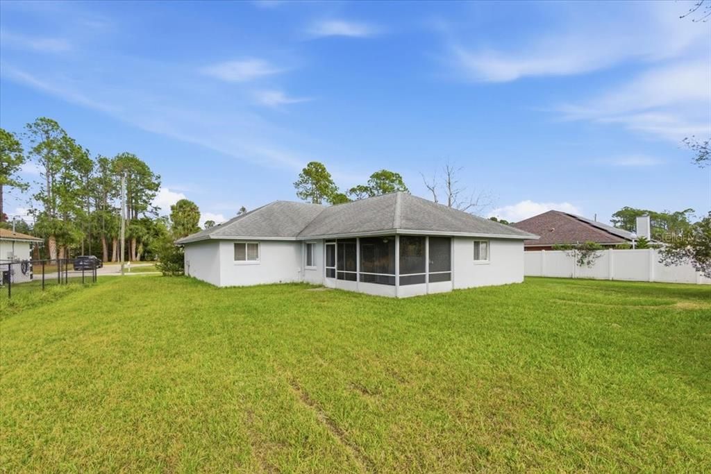 For Sale: $315,000 (3 beds, 2 baths, 1526 Square Feet)