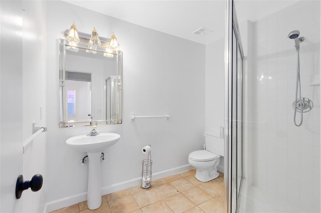 En Venta: $2,490,000 (5 camas, 4 baños, 3948 Pies cuadrados)