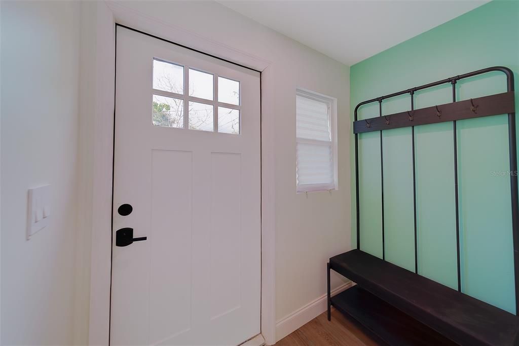 For Sale: $699,000 (3 beds, 2 baths, 1468 Square Feet)