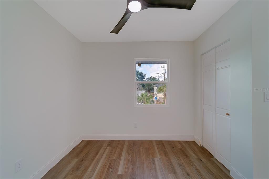 For Sale: $699,000 (3 beds, 2 baths, 1468 Square Feet)