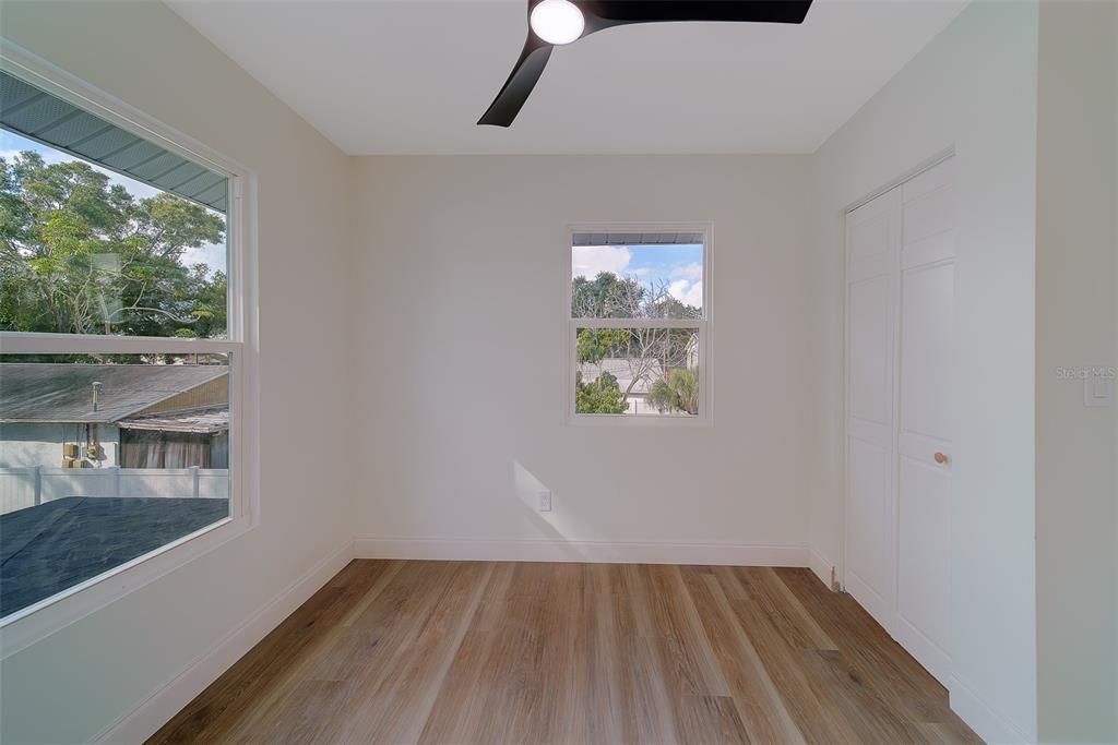 For Sale: $699,000 (3 beds, 2 baths, 1468 Square Feet)