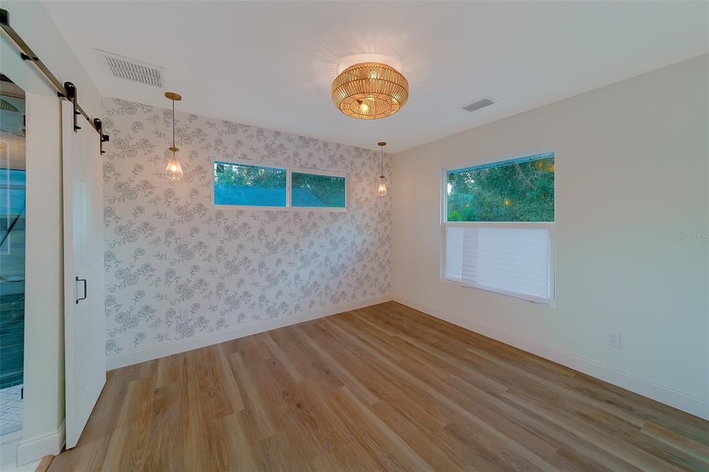 For Sale: $699,000 (3 beds, 2 baths, 1468 Square Feet)