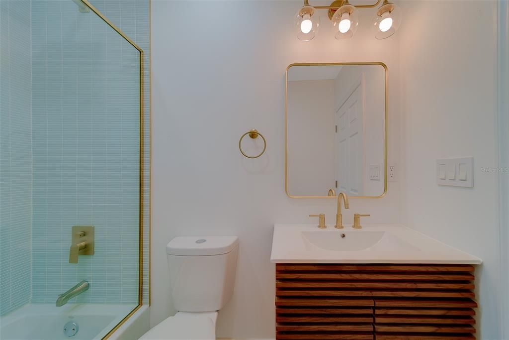 For Sale: $699,000 (3 beds, 2 baths, 1468 Square Feet)