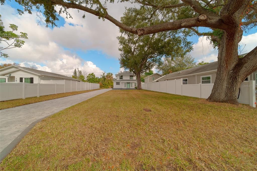For Sale: $699,000 (3 beds, 2 baths, 1468 Square Feet)